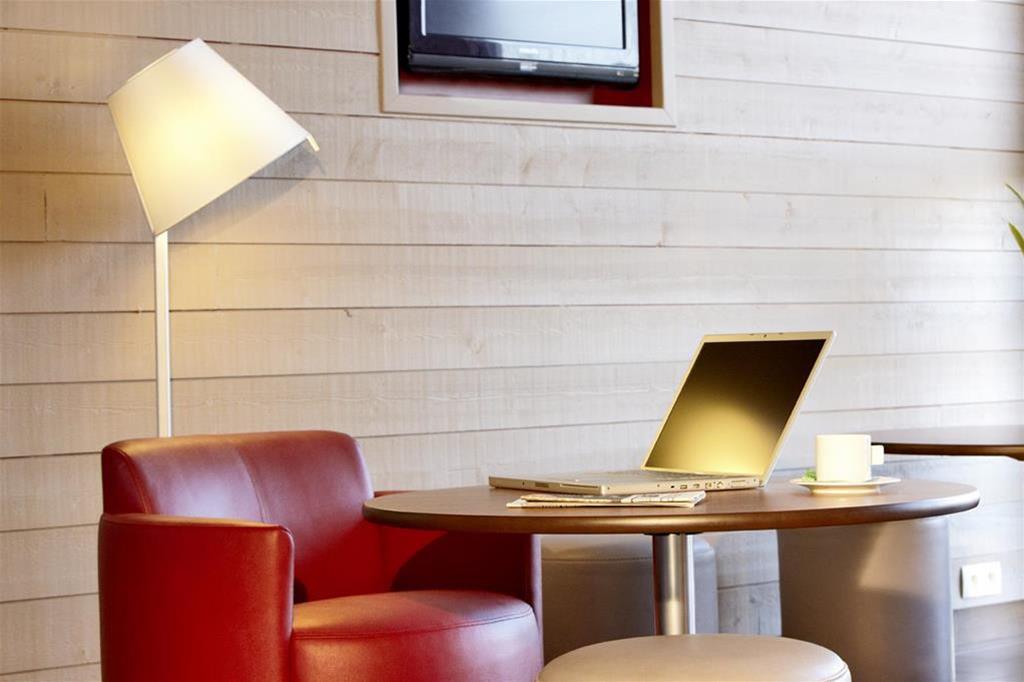 Campanile Creteil Centre Hotell Eksteriør bilde