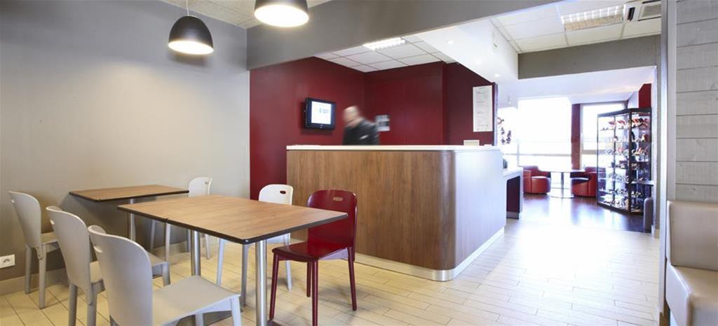 Campanile Creteil Centre Hotell Eksteriør bilde