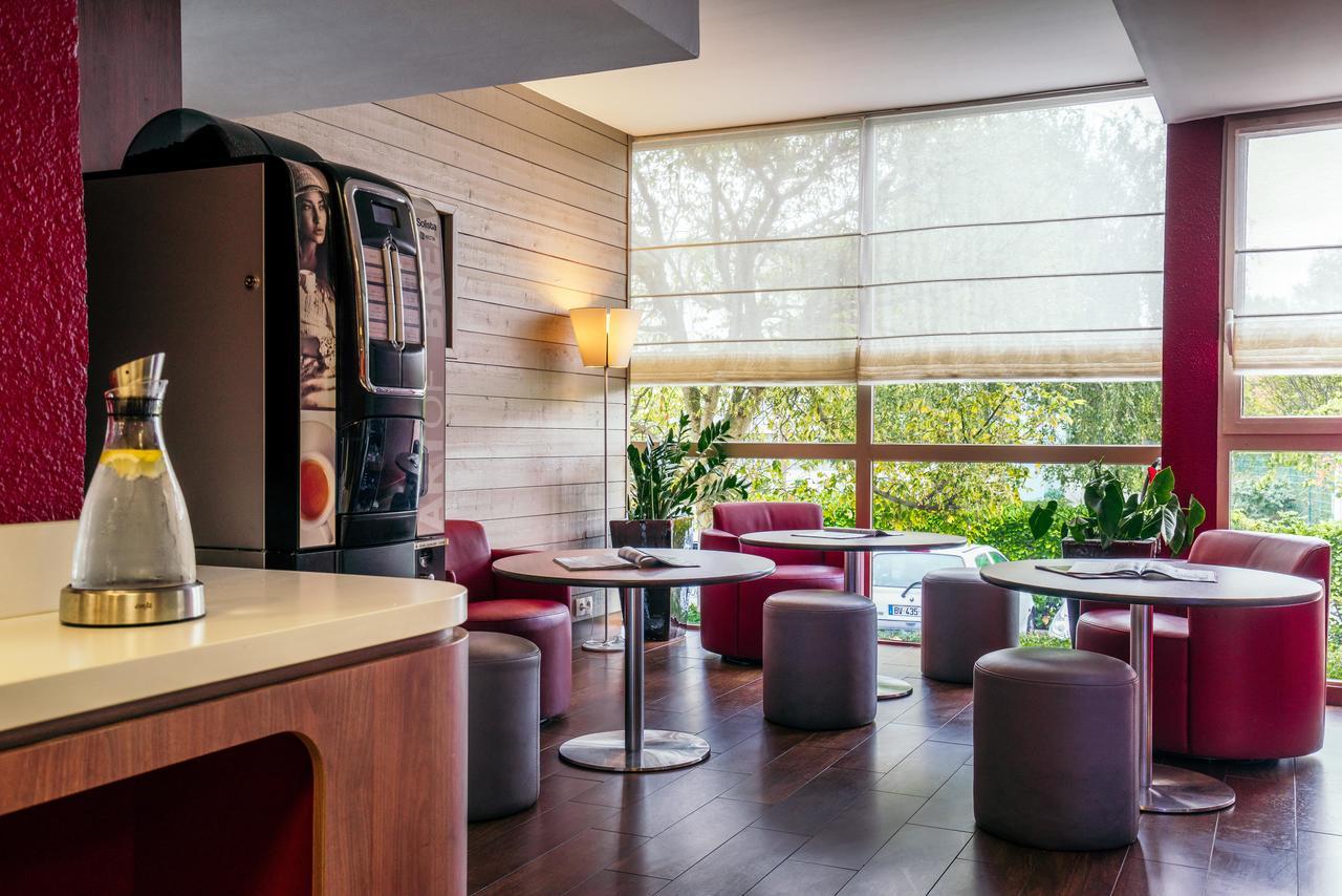 Campanile Creteil Centre Hotell Eksteriør bilde